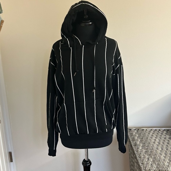 Denim and Flower Ricky Singh Black and white striped hoodie, Size L - Picture 3 of 11